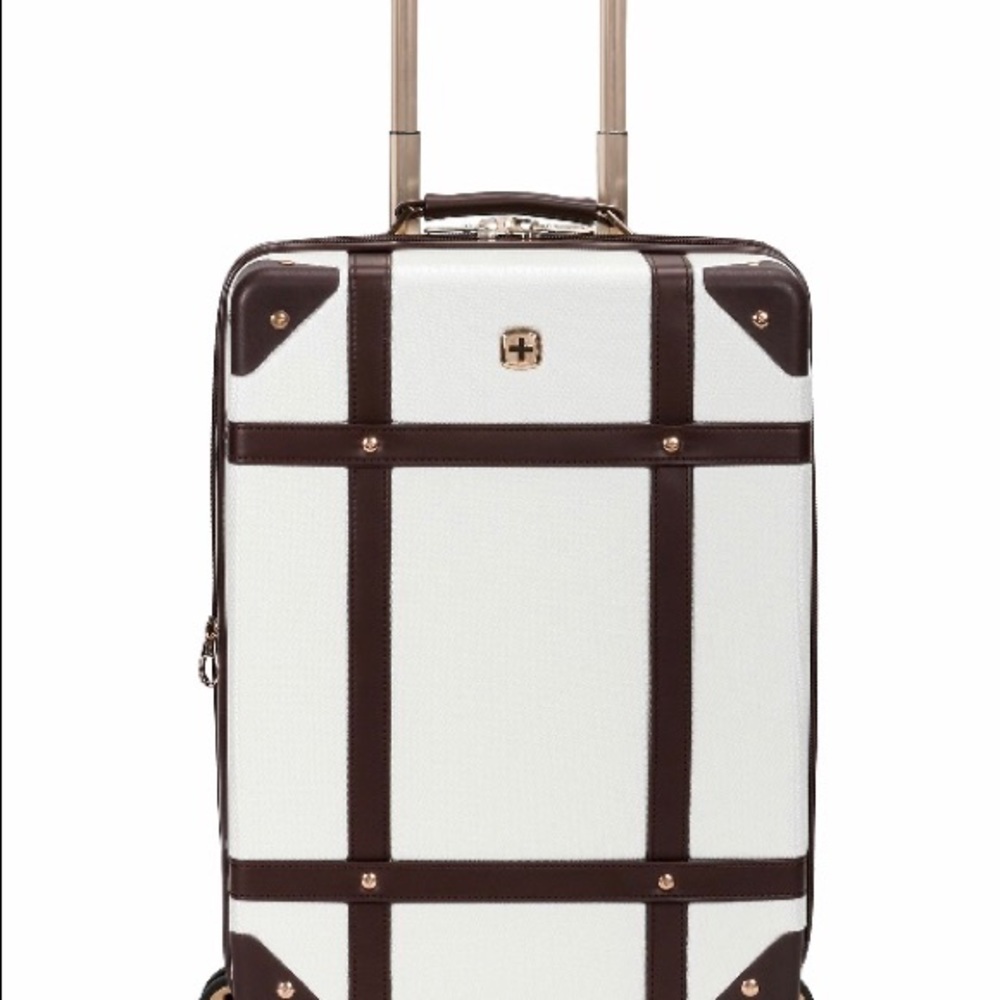Swiss gear 19” carry on luggage Swiss coffee